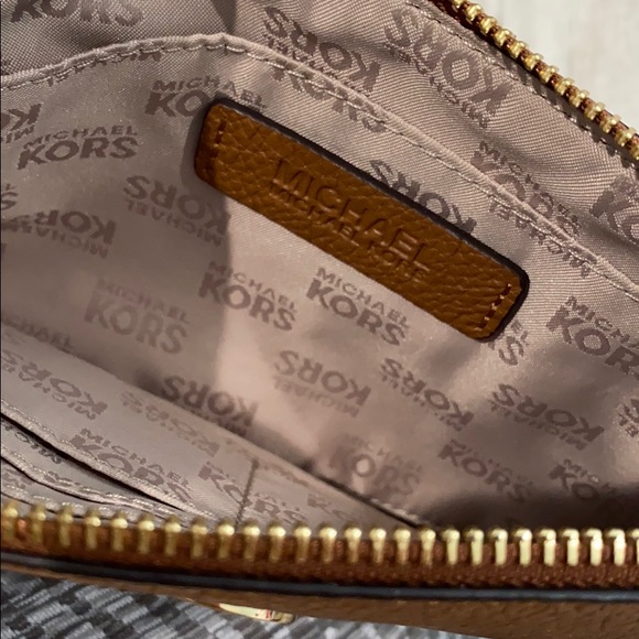 Michael Kors Leather Wristlet - Picture 3 of 4